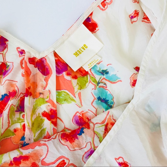 SOLD🚫Maeve Floral Coral Flutter Silk Blouse - Picture 4 of 8